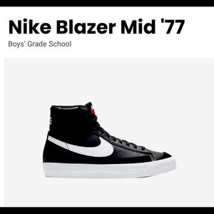 Classic Nike Youth High Top ‘77 Black and White